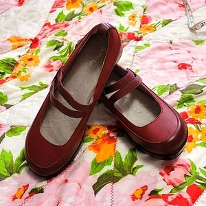 Jambu Sport Wedge Scarlet-Too Mary Jane